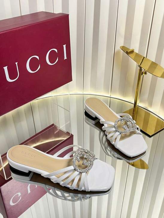 Picture of Gucci Slippers _SKUGuccisz35-42mnq12091998
